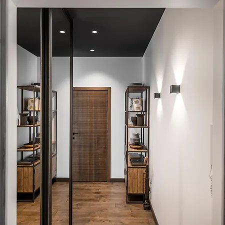 דירה Designer With 19 Squares Terrace *